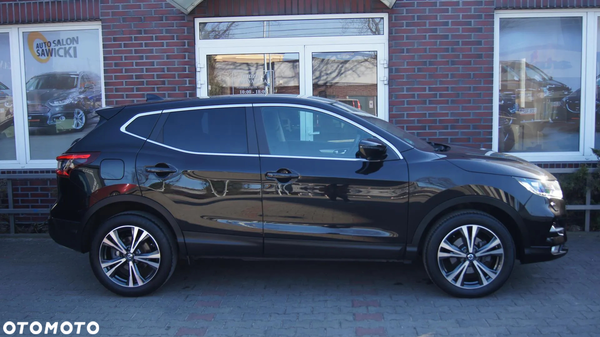 Nissan Qashqai 1.3 DIG-T N-Connecta - 8