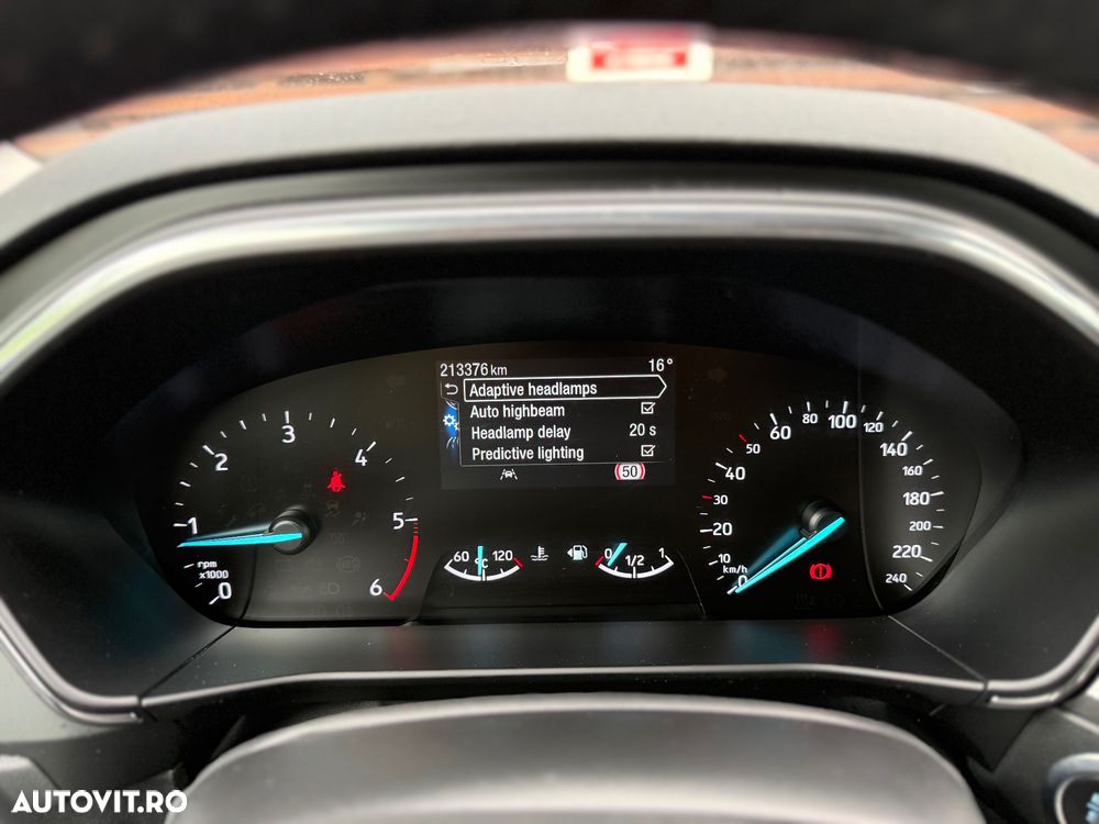 Ford Focus 1.5 EcoBlue Start-Stopp-System TITANIUM STYLE - 37