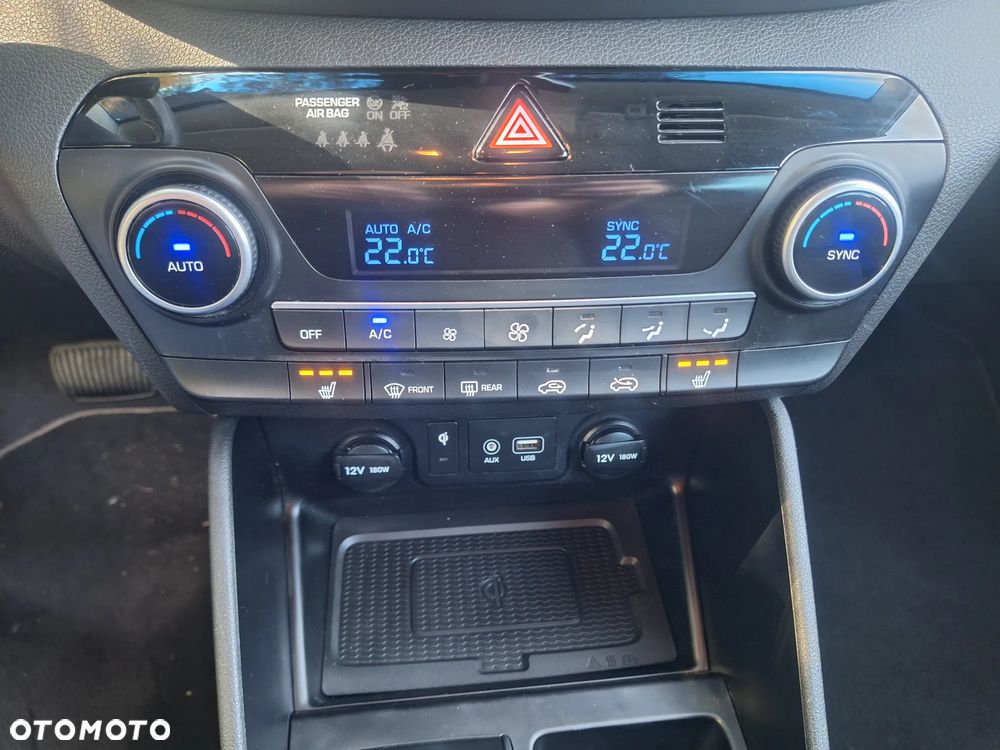 Hyundai Tucson blue 1.6 CRDi 2WD DCT Premium - 21