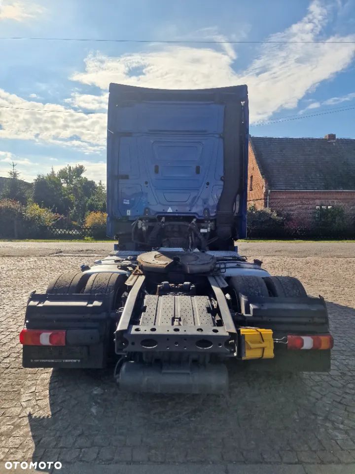 Mercedes-Benz ACTROS - 6