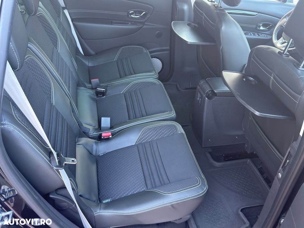 Renault Scenic - 8