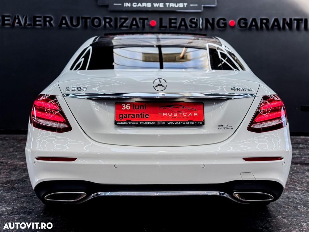 Mercedes-Benz E 300 9G-TRONIC AMG Line - 11
