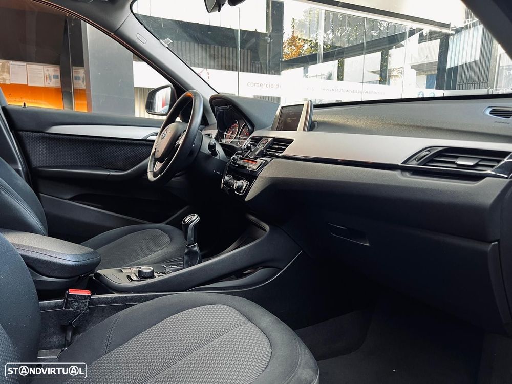 BMW X1 16 d sDrive Advantage - 22