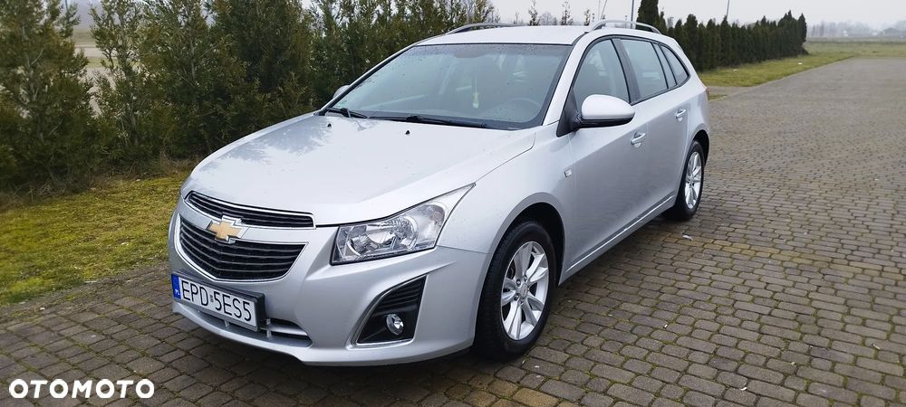 Chevrolet Cruze 1.6 LS - 1