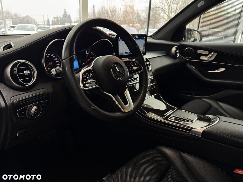 Mercedes-Benz GLC 300 d 4-Matic - 8