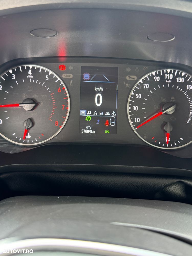 Renault Captur - 17