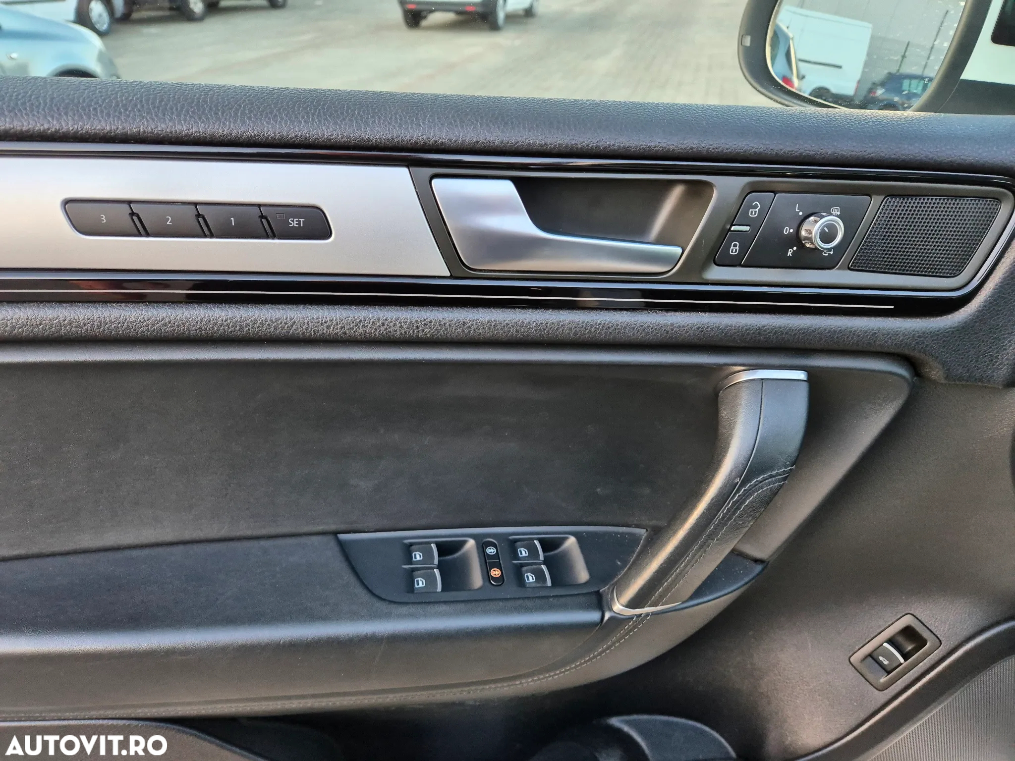 Volkswagen Touareg 3.0 V6 TDI 4Motion DPF Automatik - 23