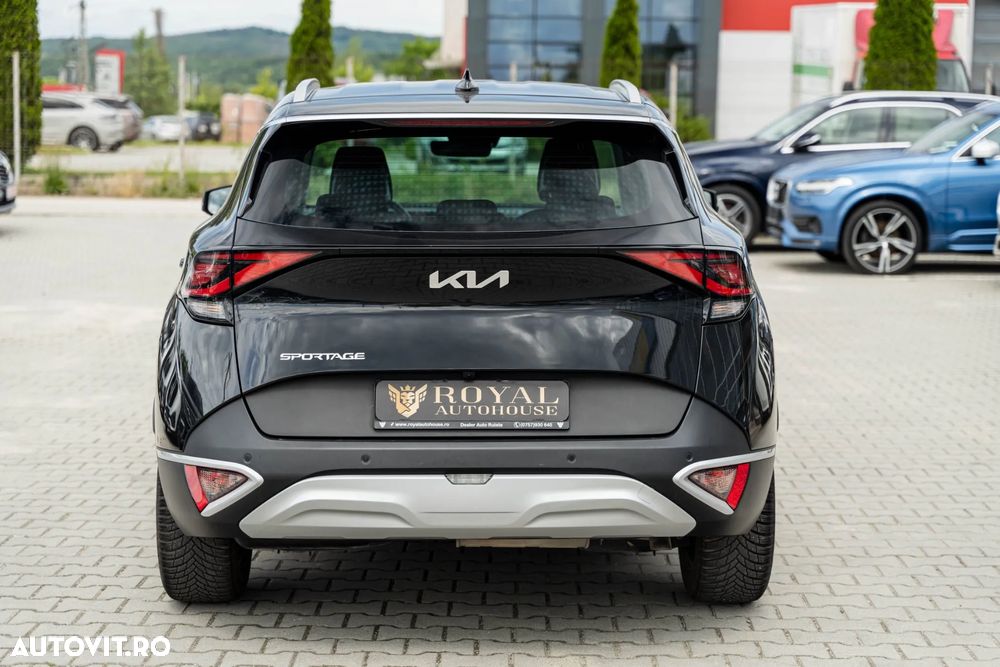 Kia Sportage 1.6 DSL MHEV 7DCT HP 4x2 Style - 11