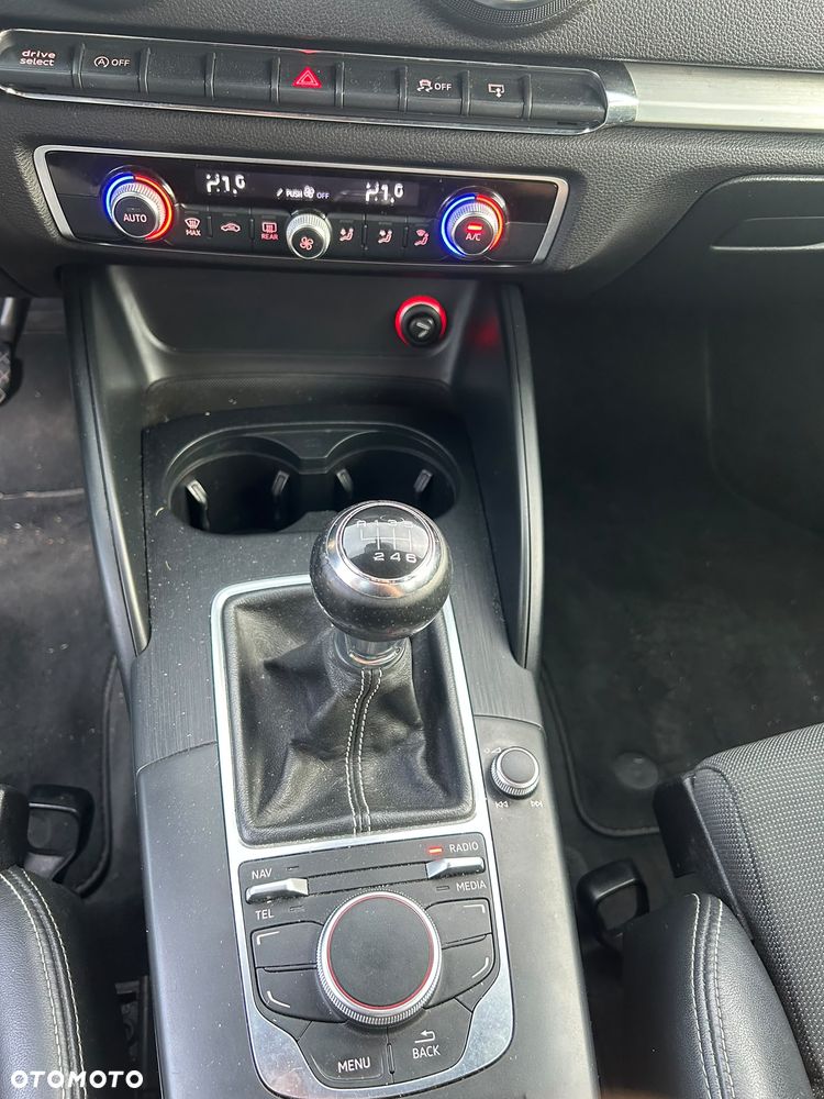 Audi A3 Sportback - 18