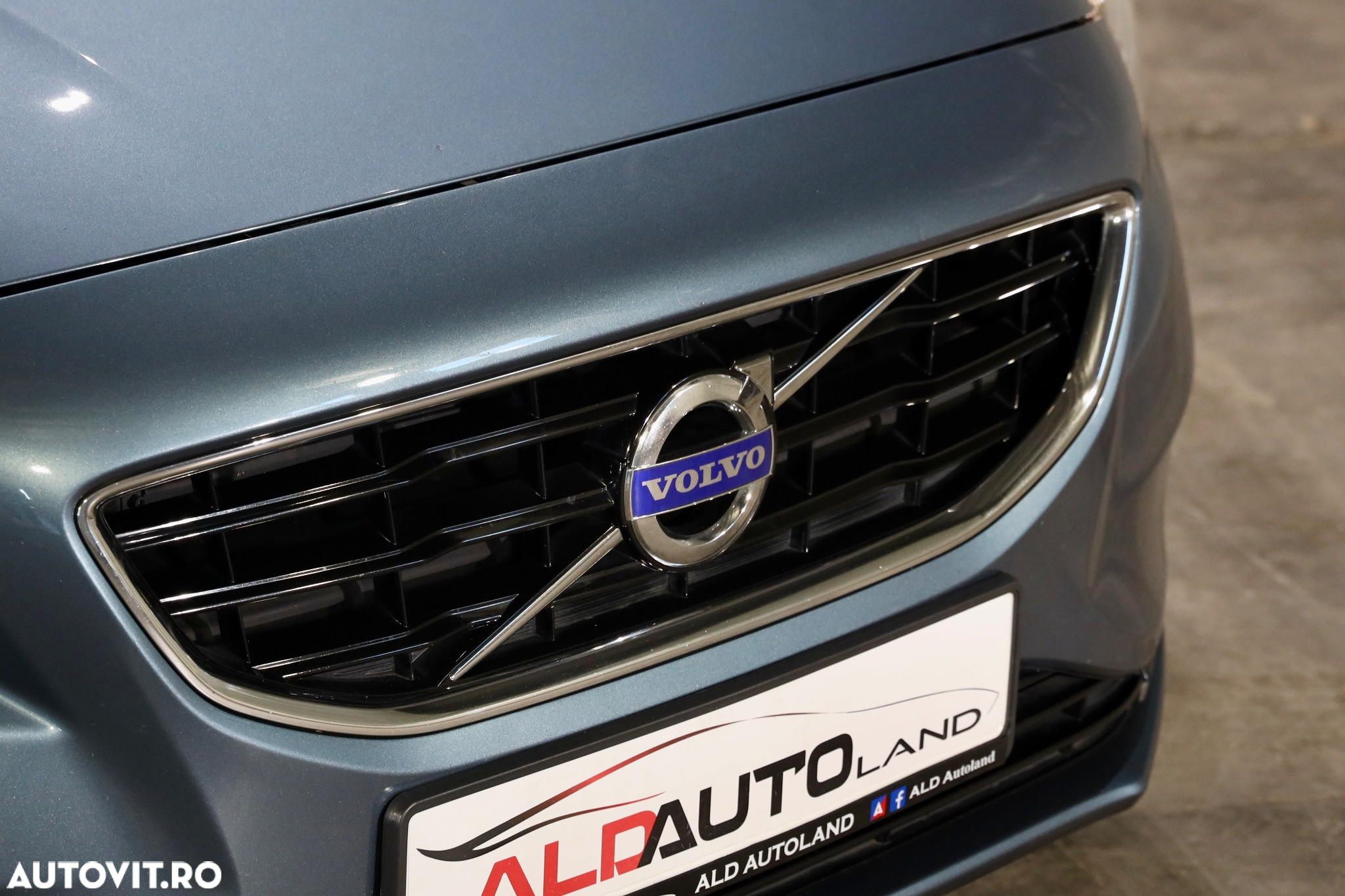 Volvo V40 D2 - 30
