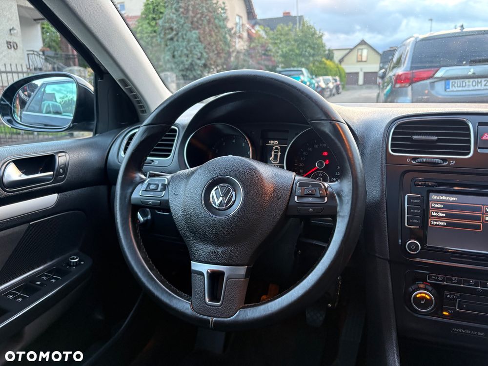 Volkswagen Golf 1.4 TSI Highline - 26