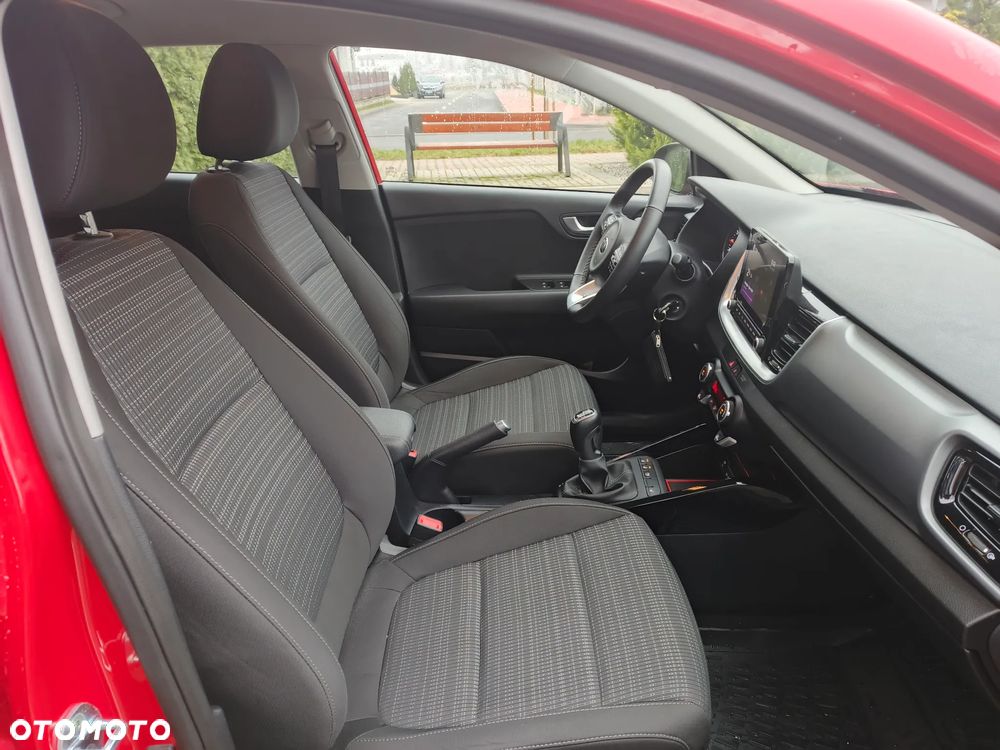 Kia Stonic - 8