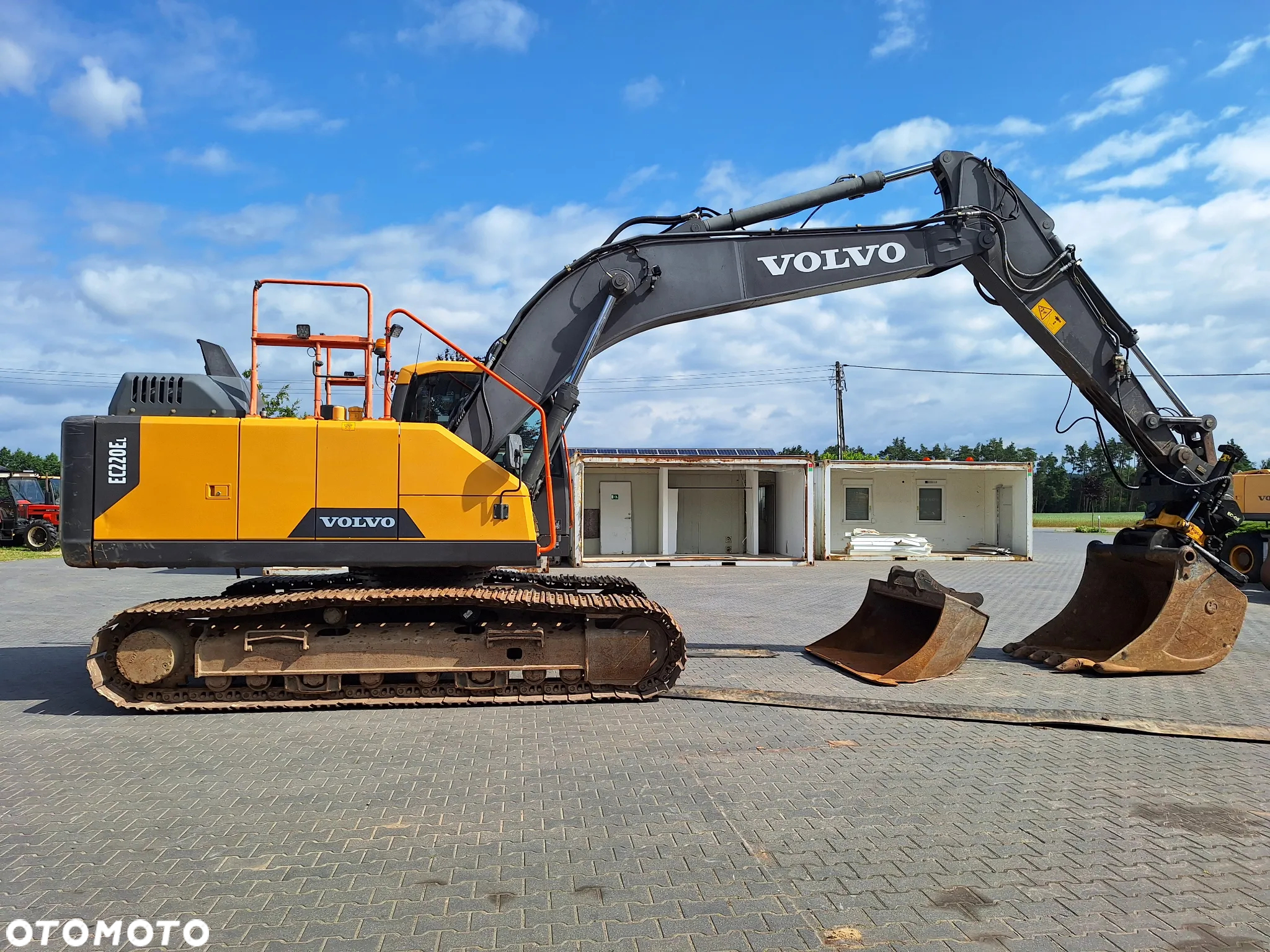Volvo EC220EL - 3