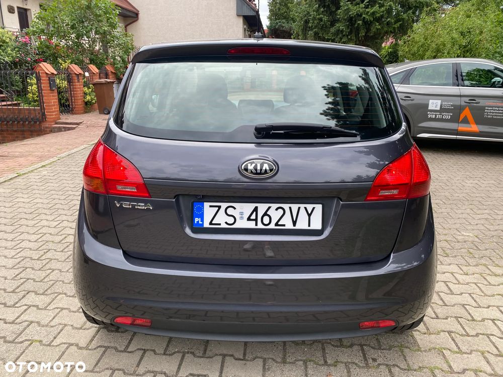 Kia Venga 1.4 CVVT Titanium Collection - 15