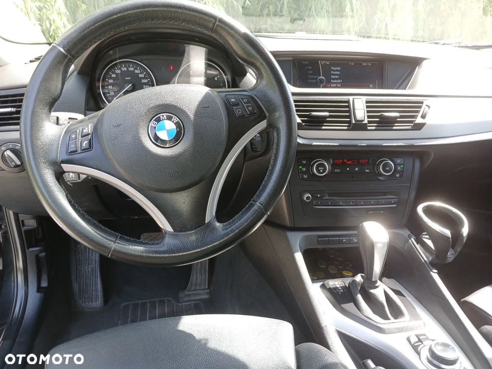 BMW X1 - 16