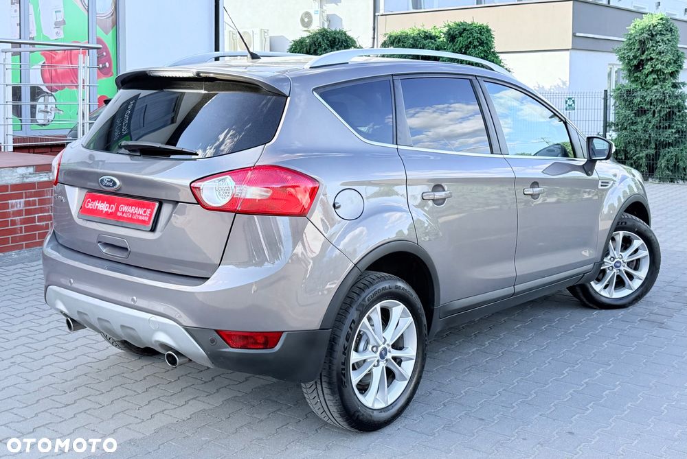 Ford Kuga 2.0 TDCi 4x4 Titanium - 29