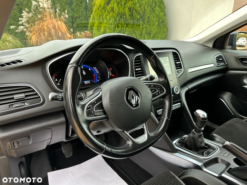 Renault Megane 1.5 dCi Bose - 21