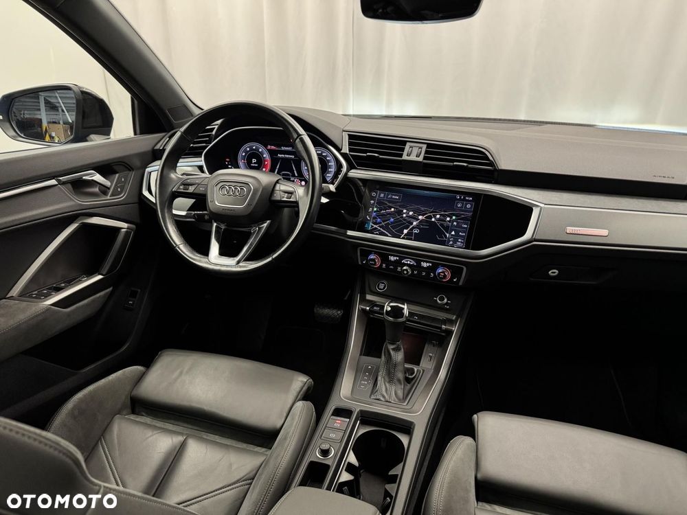 Audi Q3 35 TFSI S tronic - 22