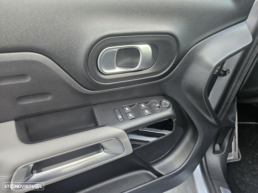 Citroën C5 Aircross 1.6 Hybrid Shine e-EAT8 - 32