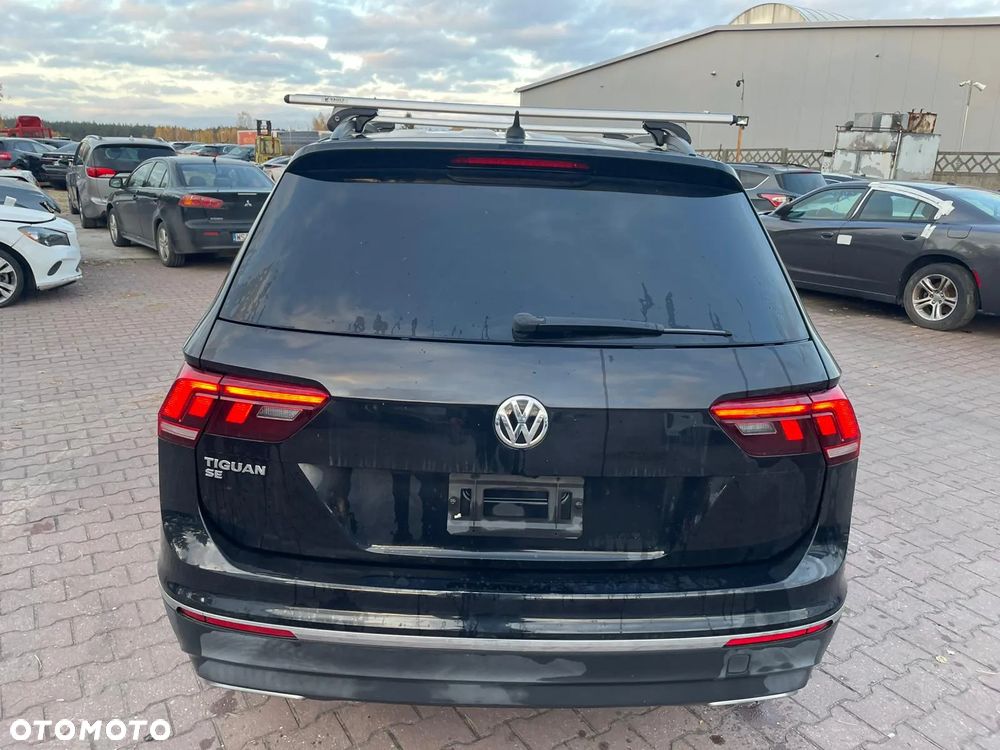 Volkswagen Tiguan Allspace - 6
