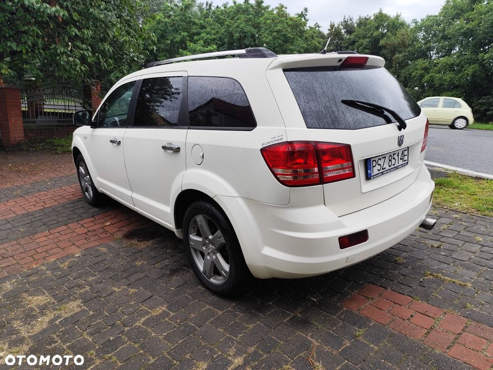 Dodge Journey - 4
