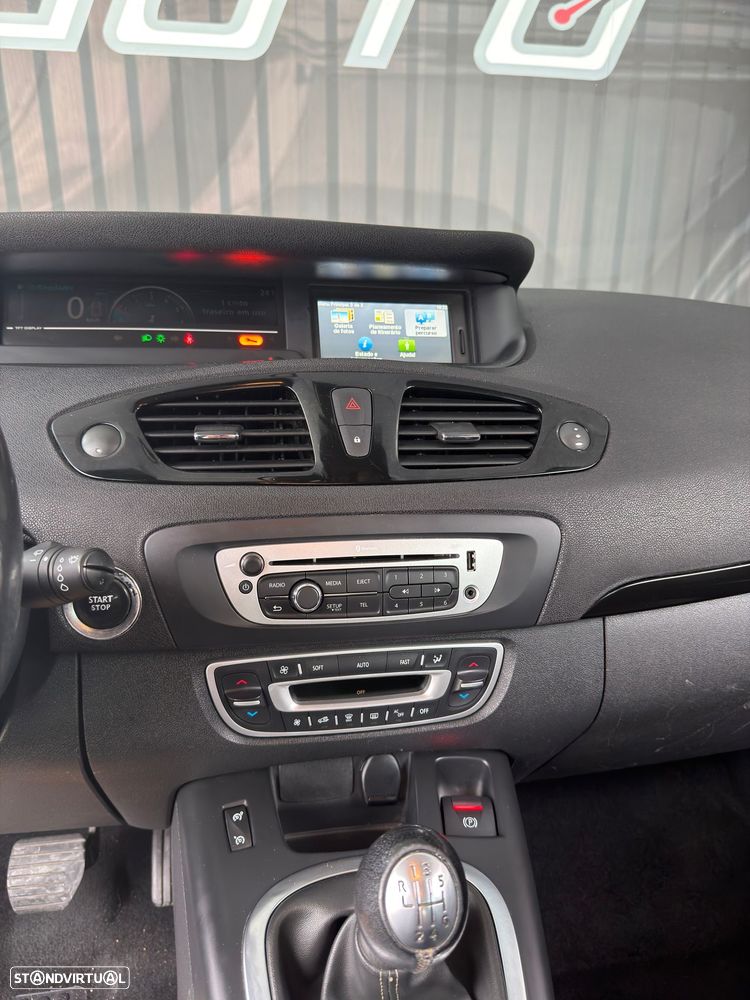 Renault Grand Scénic 1.5 dCi Bose Edition SS - 29