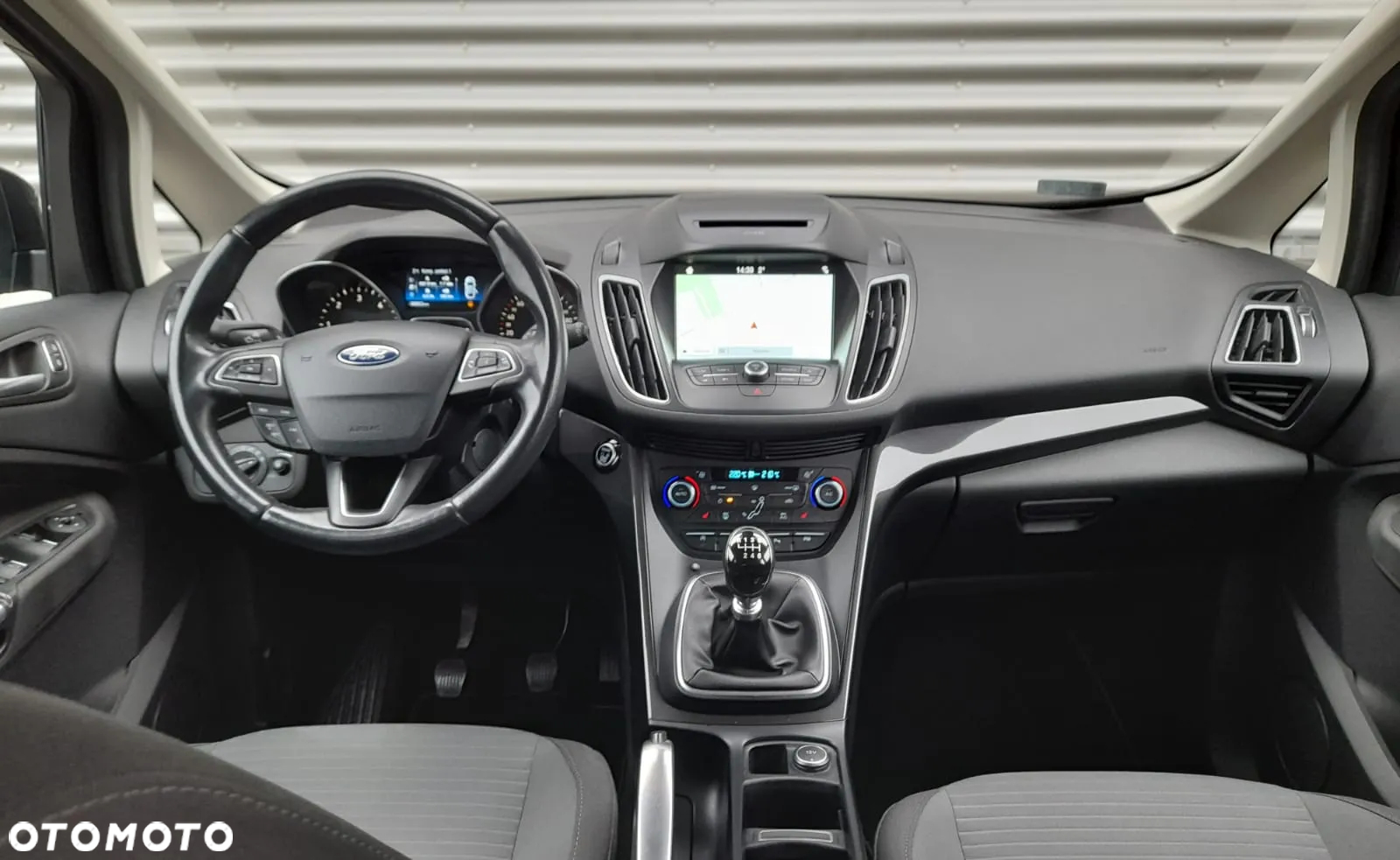 Ford Grand C-MAX Gr 1.5 TDCi Titanium - 27