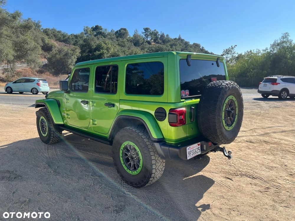 Jeep Wrangler - 27