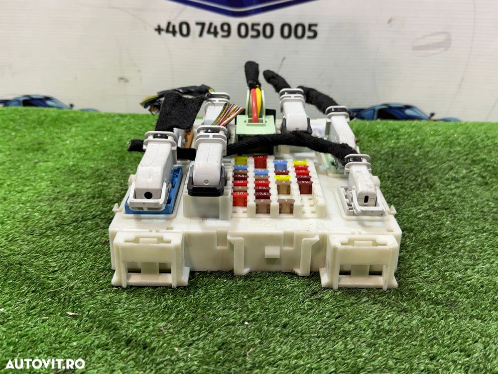 TABLOU PANOU SIGURANTE VOLVO V40 2.0 DIESEL 2015 COD OEM 31394963 31409547 2012-2019 - 2