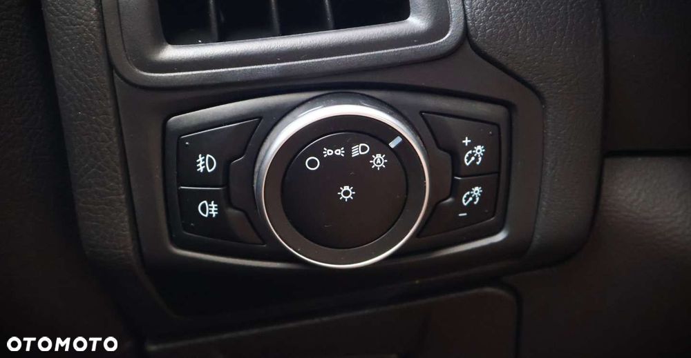 Ford Focus - 31