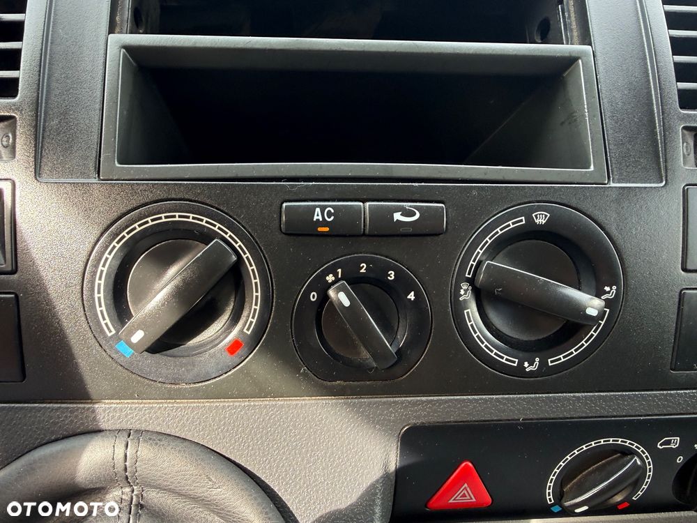 Volkswagen Transporter L2H1 - 21