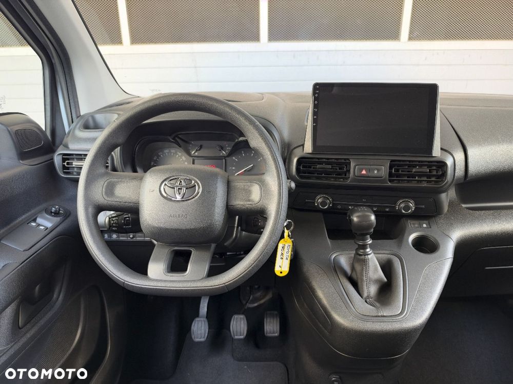 Toyota Proace City Verso 1.5 D-4D Business - 27