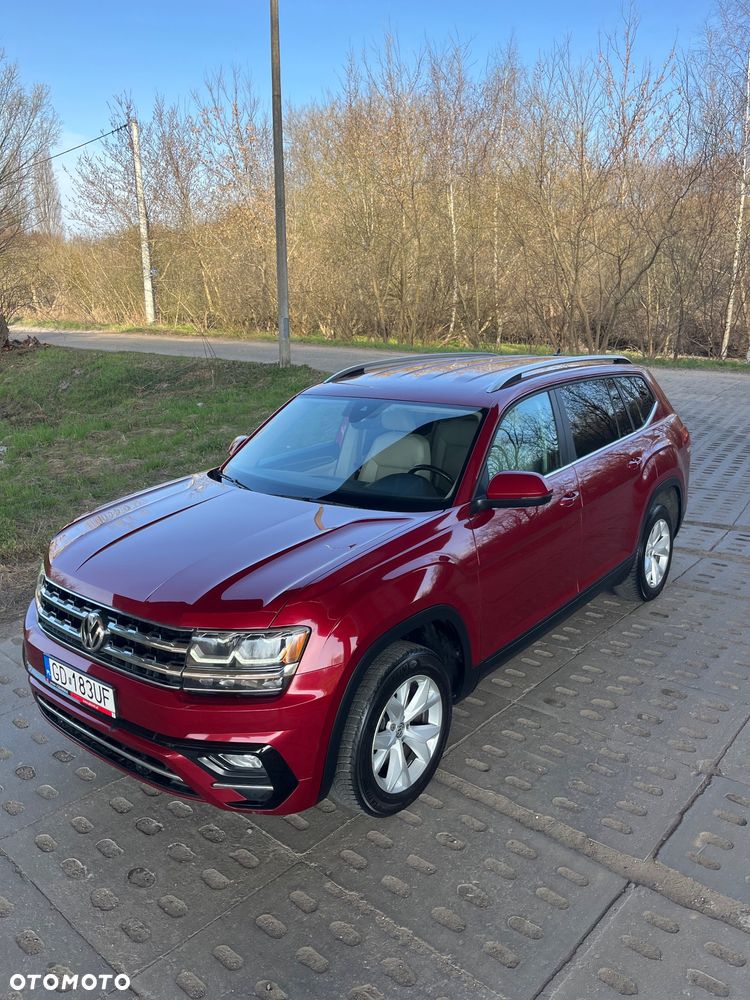 Volkswagen Atlas - 1