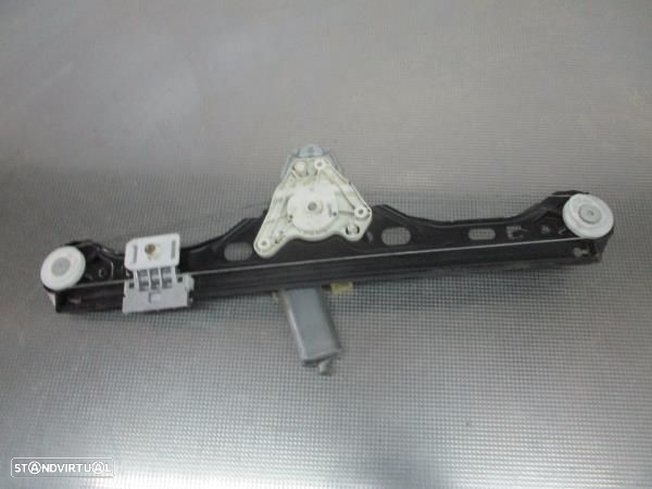 Elevador Tras Dto  Mercedes-Benz C-Class (W203) - 4