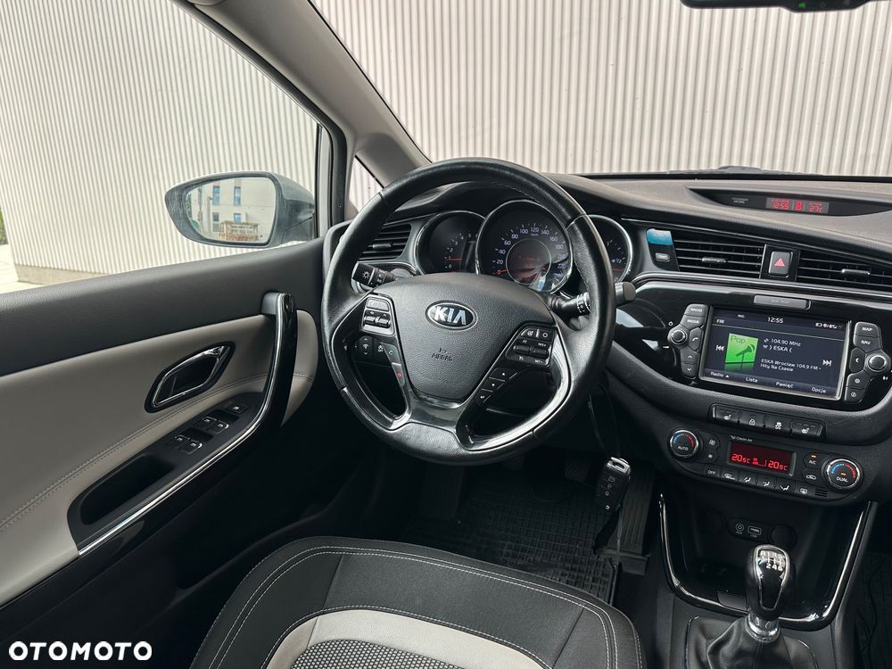 Kia Ceed 1.6 CRDi L Business Line - 6