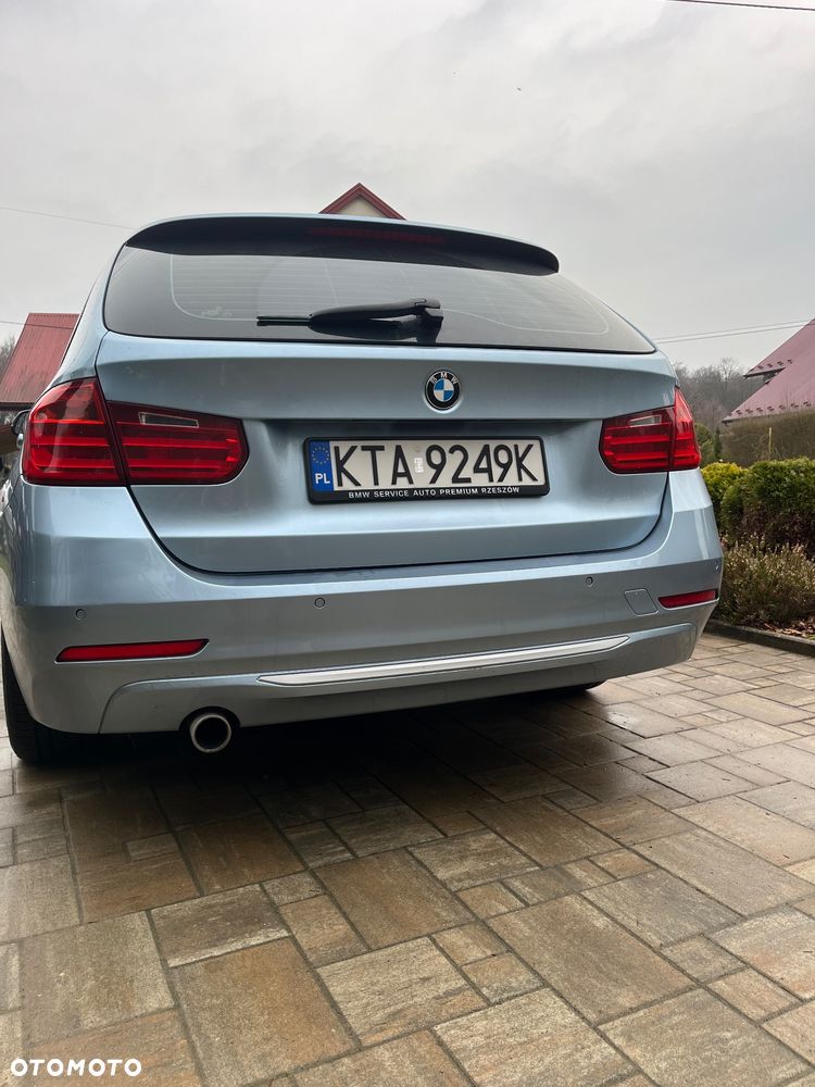 BMW Seria 3 318d Modern Line - 2