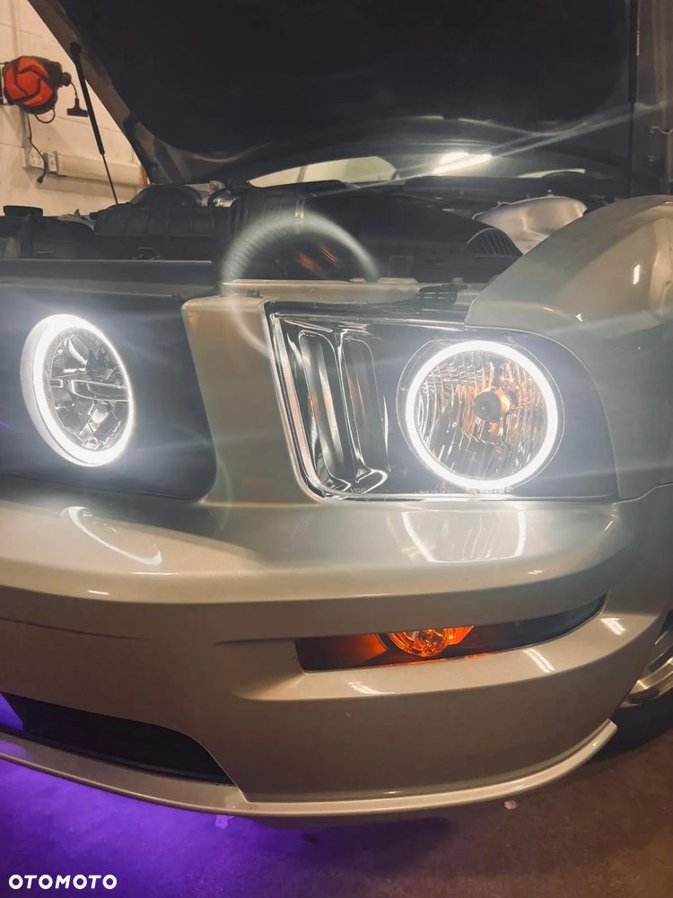 Ford Mustang - 6