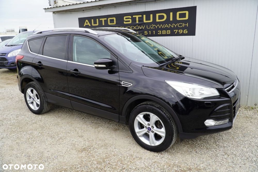 Ford Kuga 1.5 EcoBoost 2x4 Titanium - 38
