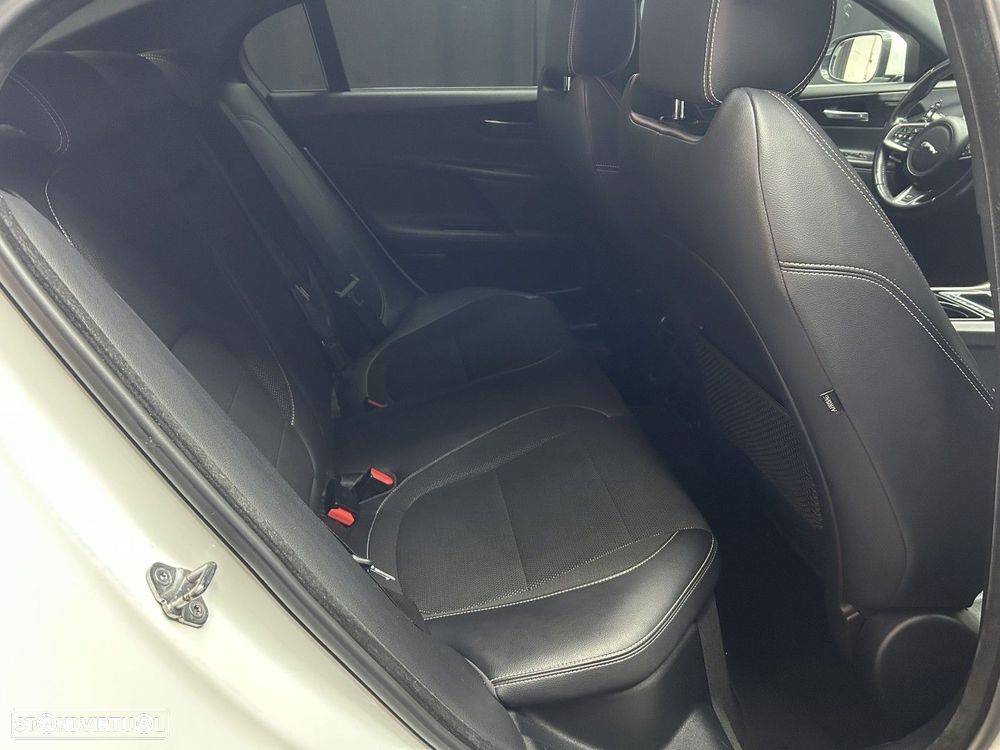 Jaguar XE 2.0 D R-Sport Aut. - 13