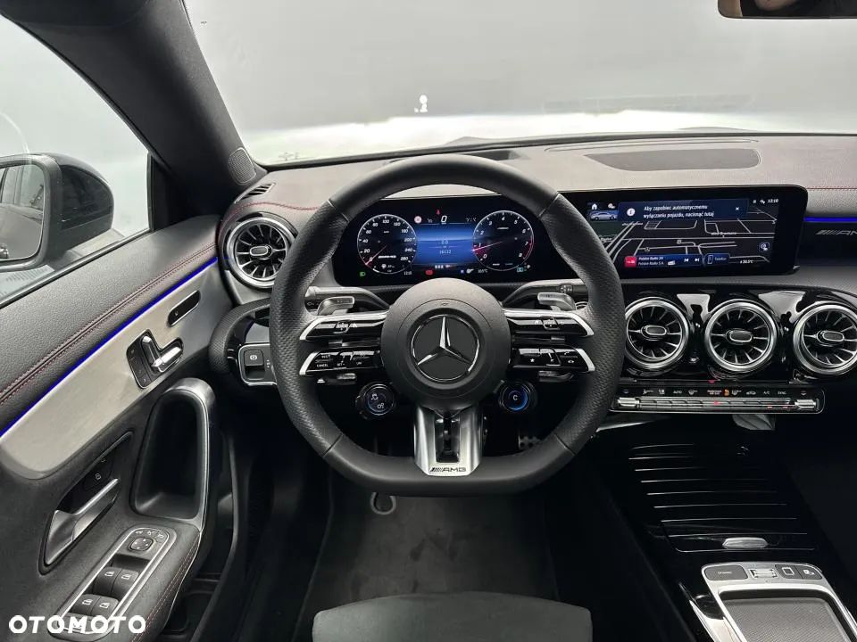 Mercedes-Benz CLA AMG 35 4-Matic 7G-DCT - 22