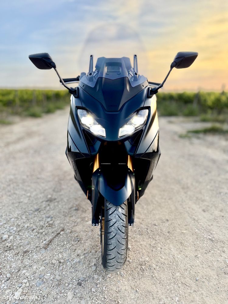 Yamaha TMAX 560 Tech Max - 12