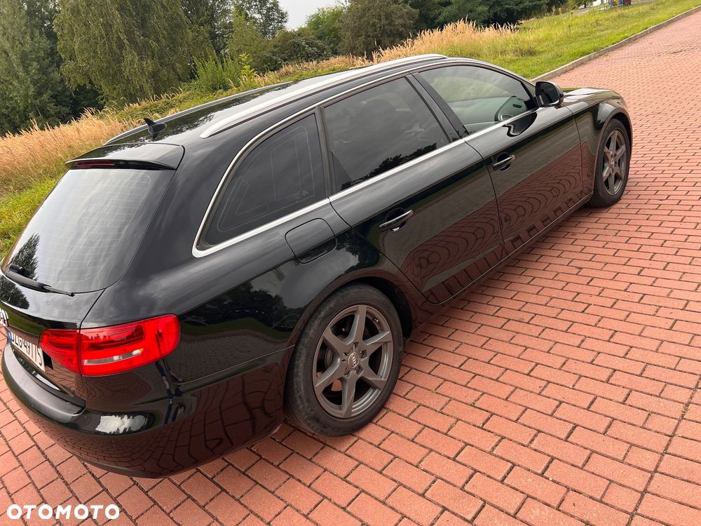 Audi A4 Avant - 5