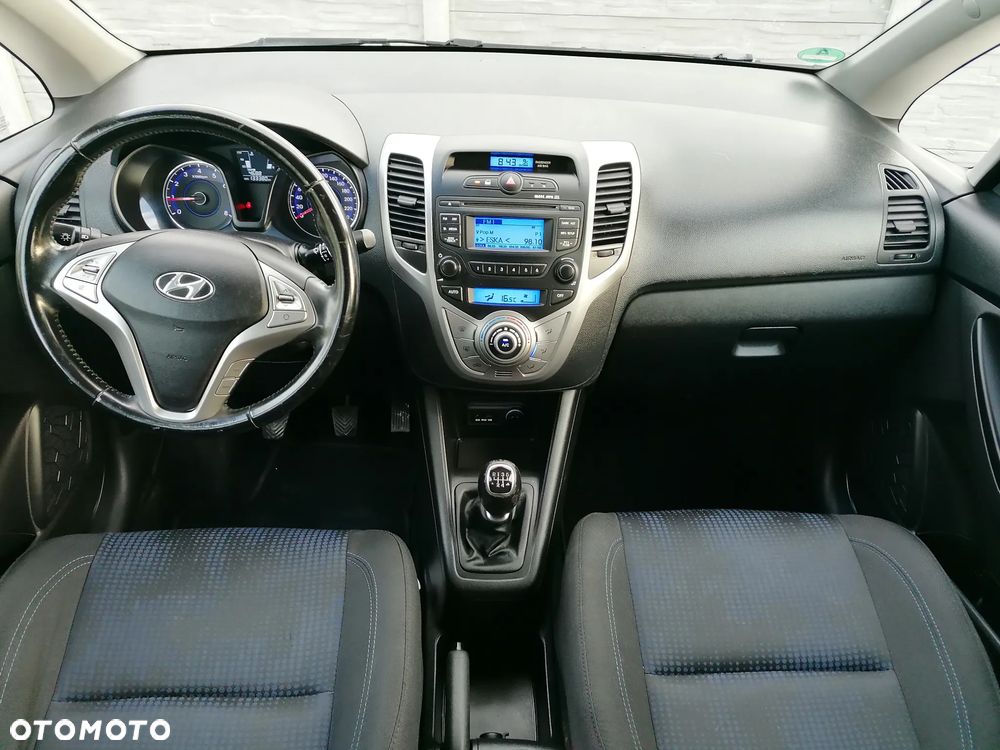 Hyundai ix20 1.4 Premium - 12