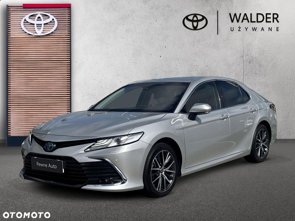 Toyota Camry 2.5 Hybrid Executive CVT - 1