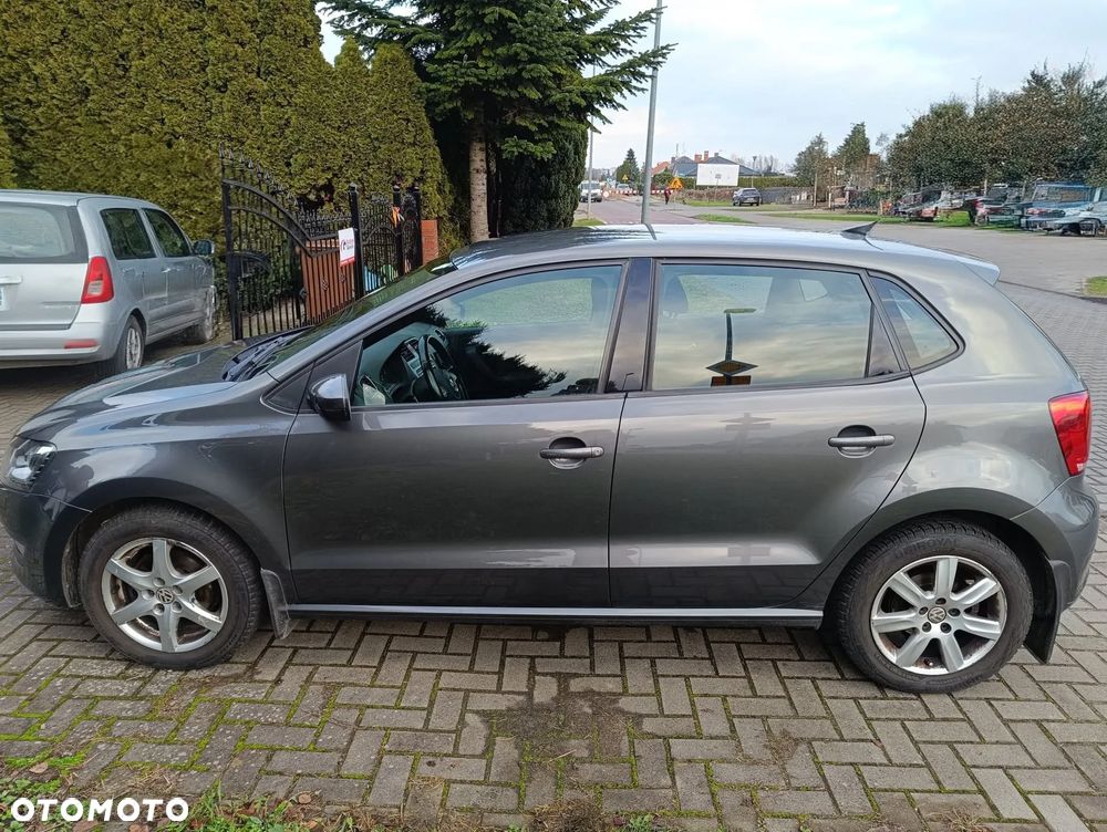 Volkswagen Polo 1.2 TSI Comfortline - 2