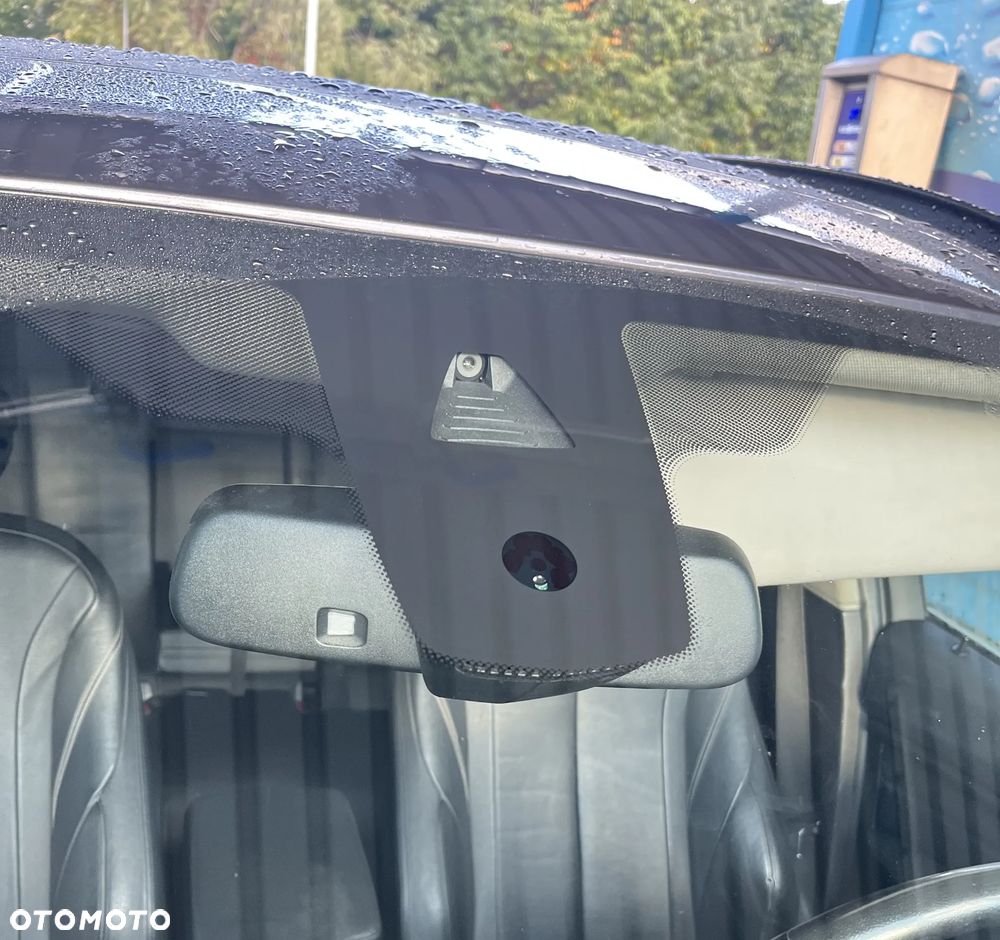 BMW Seria 3 320d xDrive Sport-Aut Luxury Line - 11