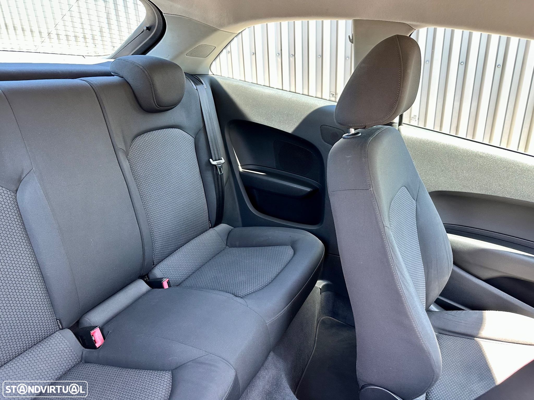 Audi A1 1.6 TDI Advance - 28
