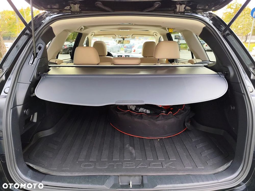 Subaru Outback 2.5i Exclusive (EyeSight) Lineartronic - 12