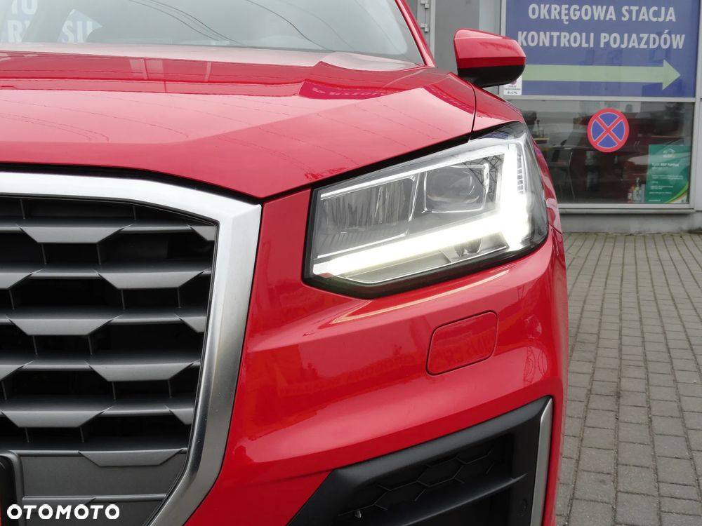 Audi Q2 30 TDI S tronic sport - 27
