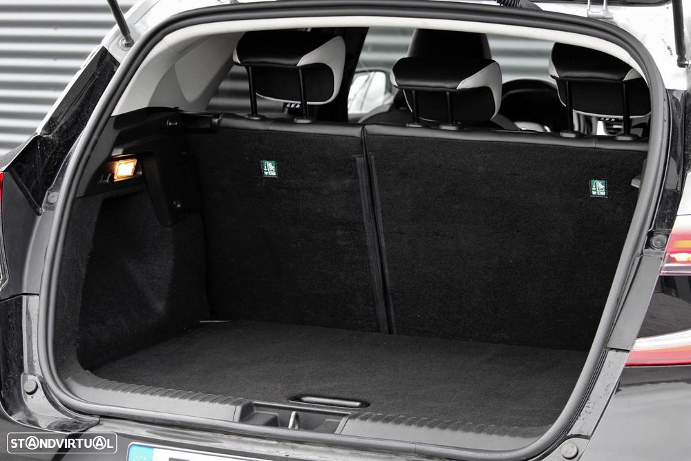 Renault Captur 1.0 TCe Techno Bi-Fuel - 11